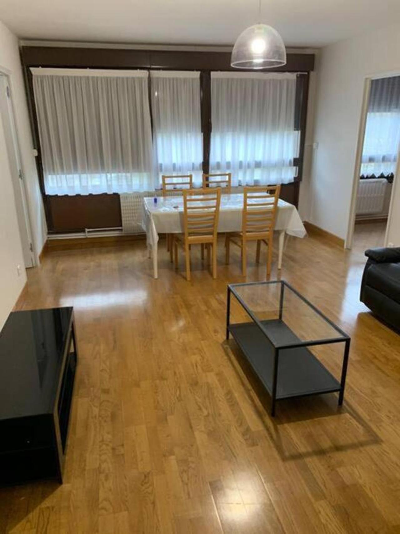 Reims Centre-Ville - 2 Chambres - 6 Personnes Au 1 Er Etage Esterno foto