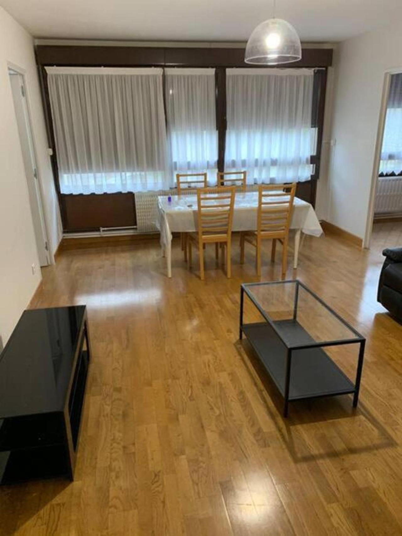 Reims Centre-Ville - 2 Chambres - 6 Personnes Au 1 Er Etage Esterno foto